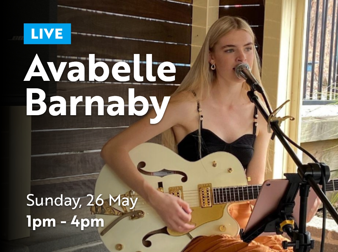 Avabelle-Barnaby-live